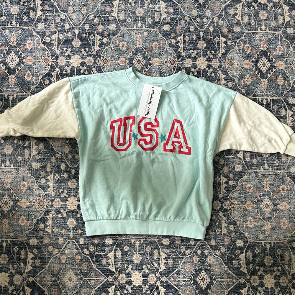 Elisabeth + Faith USA Sweatshirt - Unisex Size 6 NEW!